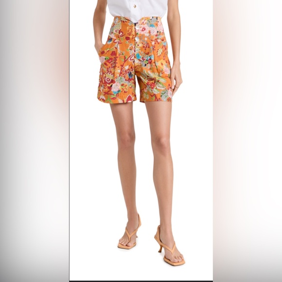 Alix of Bohemia Petra Arancia shorts. Size‎ small